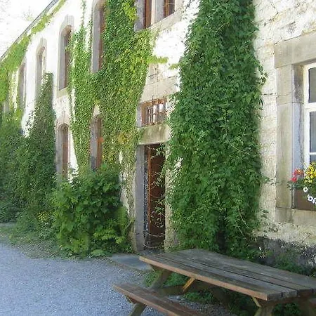 Le Petit Moulin De Lembree